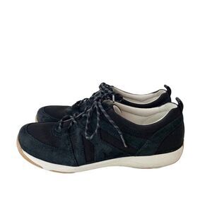 DANSKO Women’s Hatty Sneaker Black Sporty Tennis shoe size: 40